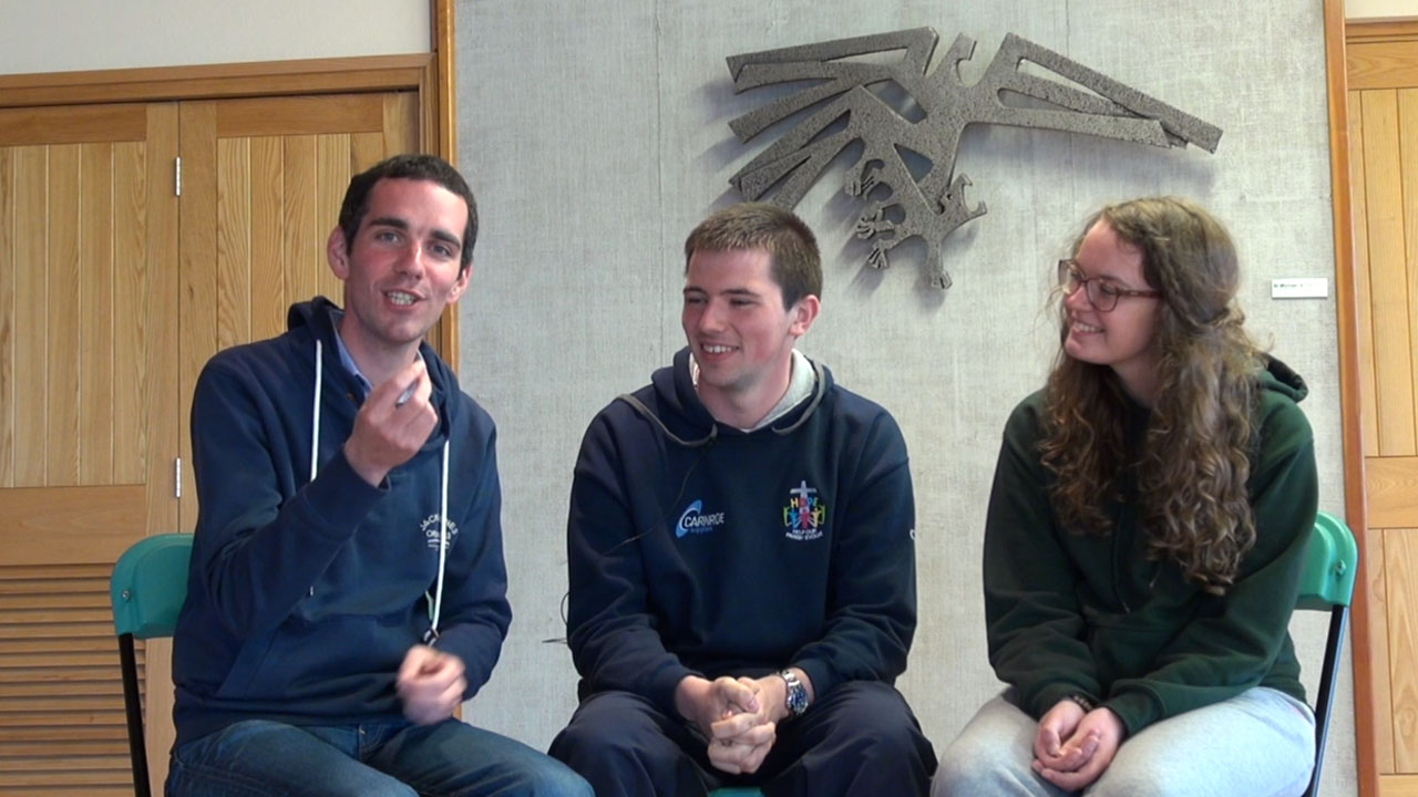 Pilgrim Scéal – Derry youth pilgrims on Lough Derg